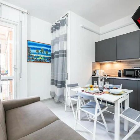 La Suite Di Tommy Con Parcheggio Privato Florenz Exterior foto